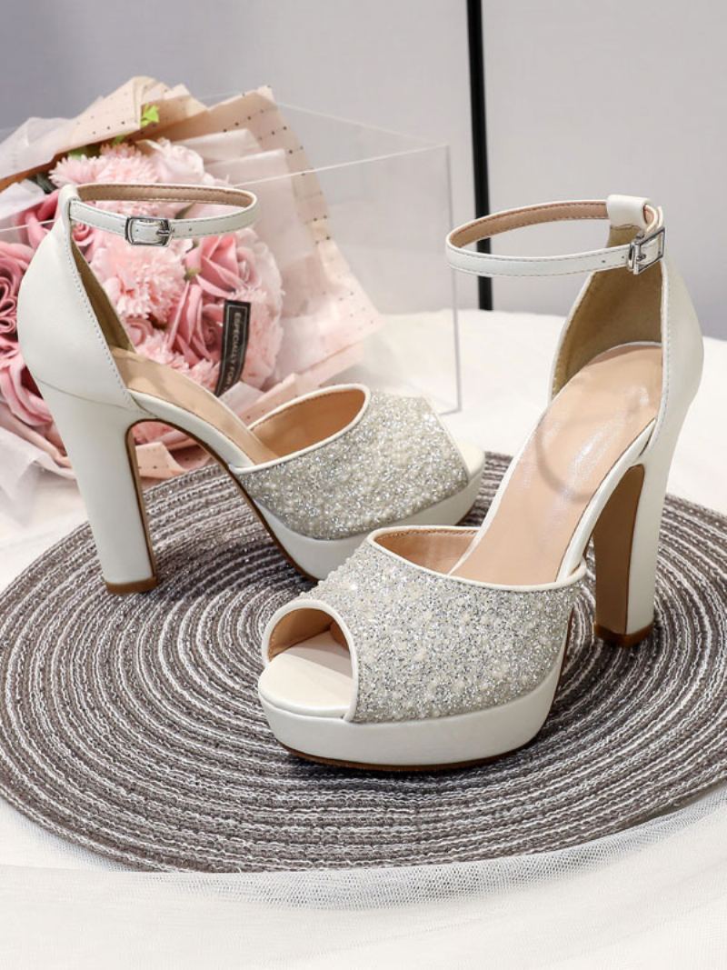 Glitter Bryllupssko For Kvinner Pu-skinn Peep Toe Pearls Høyhæl Brudepumper - Hvit